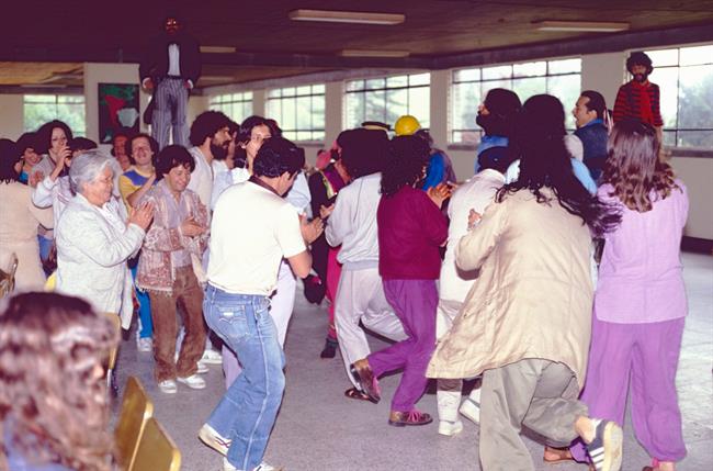 Alt' El Grupo Simbiosis Ensayando en la Sala